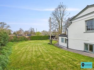 Gardens- click for photo gallery